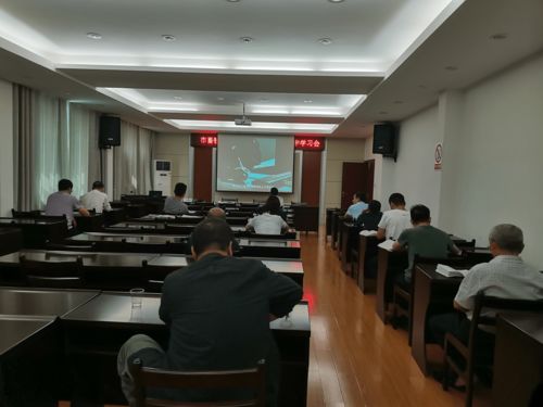以案為鑒明初心，警鐘長鳴促廉潔——宜都市畜牧服務(wù)中心組織觀看警示教育片《叩問初心》